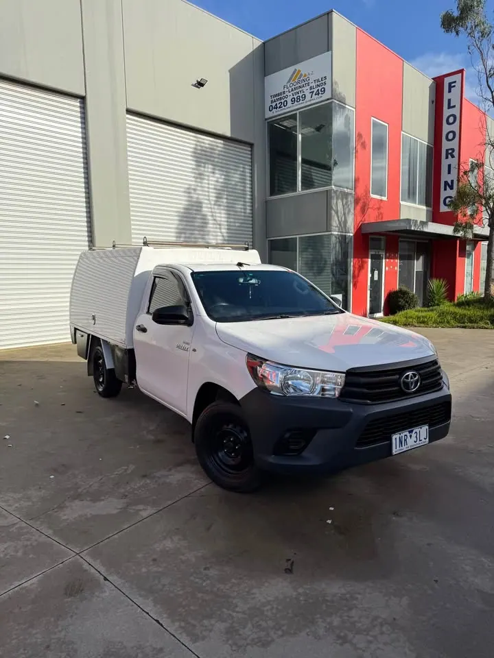 2018 Toyota Hilux image 1